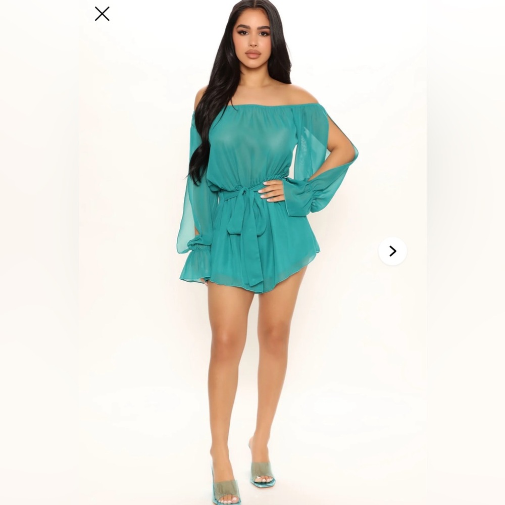 Brand new fashion, nova romper.